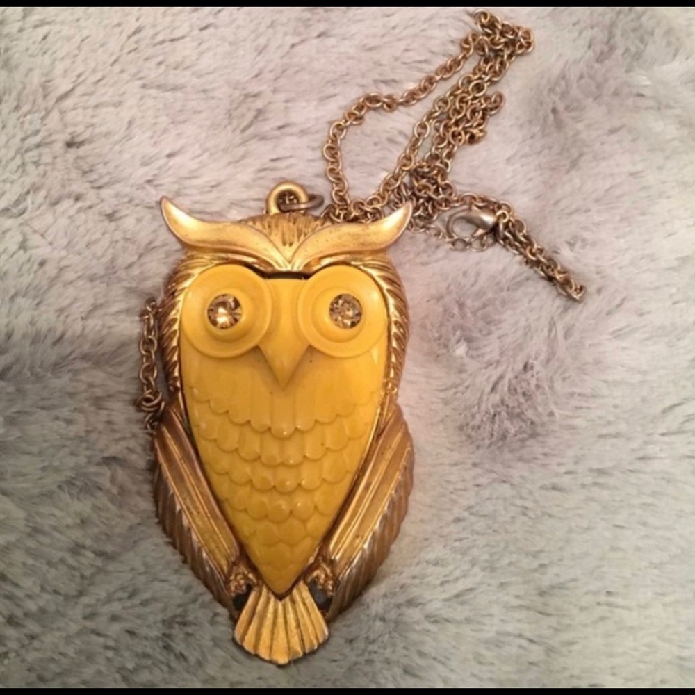 Lucite vintage owl necklace